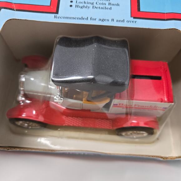ERTL Die Cast 1918 Ford Runabout Piggy Bank Ben Franklin New in Box 1986 - Picture 13 of 16